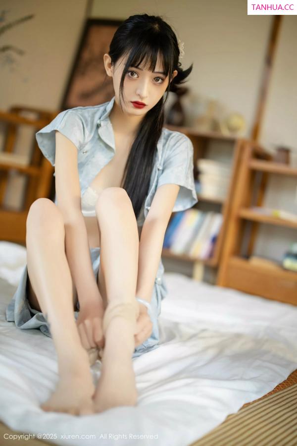   [XiuRen]高清写真图 2025.05.15 No.10278 茂木希子 日式旗袍第55张图片